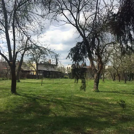 Prvorepublikova Vila Hofmanka, Jedinecne Misto, Jedinecna Atmosfera